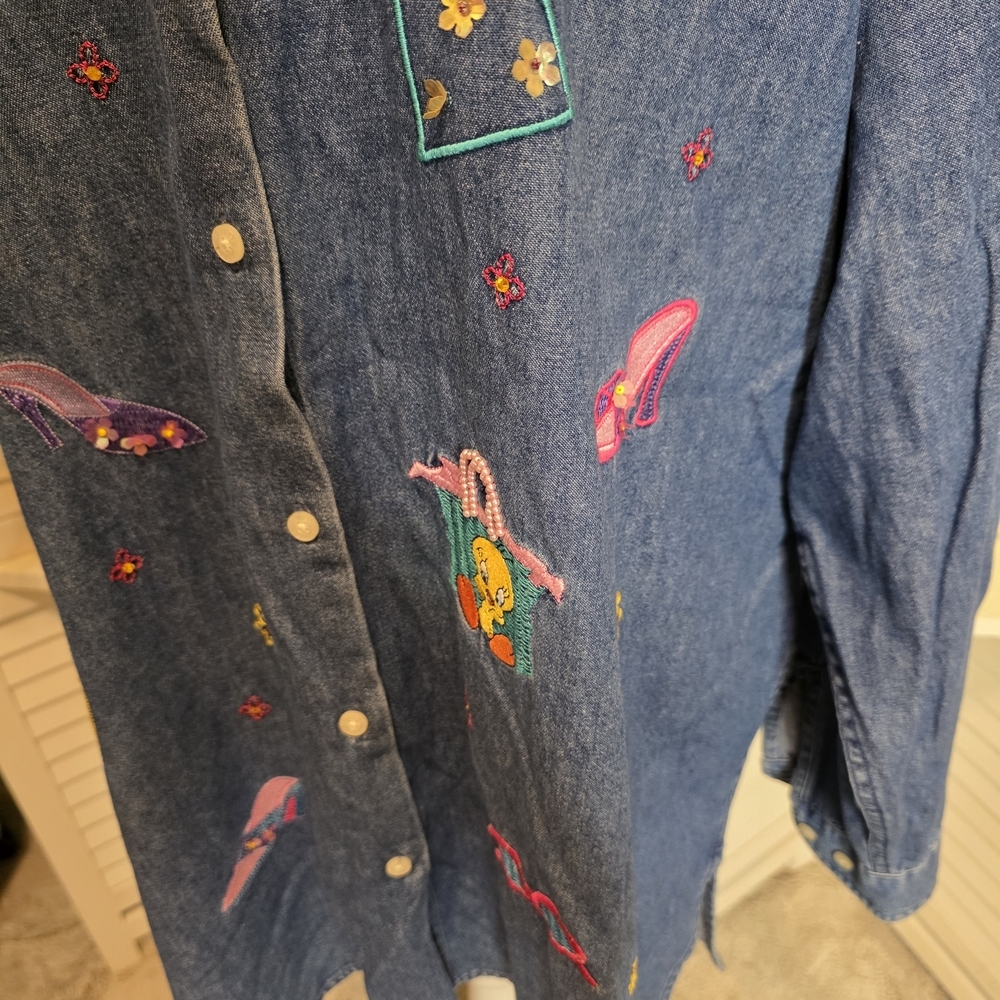 Warner Bros. Studio Store Vintage Denim Shirt 2XL 1385 - Picture 6 of 9